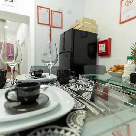 Flatinrome Trastevere Deluxe - Patio Гостевой дом Рим
