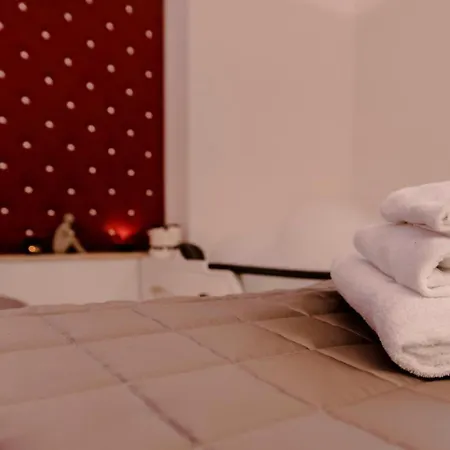 Flatinrome Trastevere Deluxe - Patio Рим