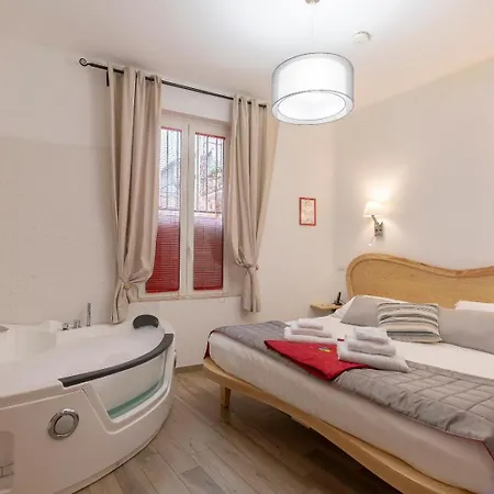 Гостевой дом Flatinrome Trastevere Deluxe - Patio 3*