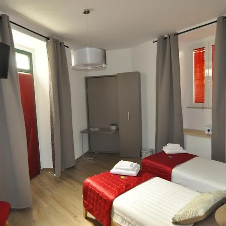 Flatinrome Trastevere Deluxe - Patio Гостевой дом Рим