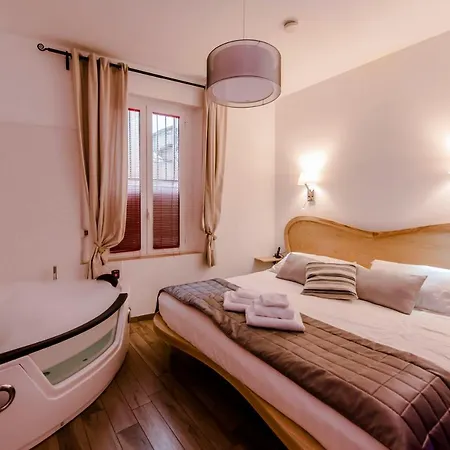 Flatinrome Trastevere Deluxe - Patio Гостевой дом 3*