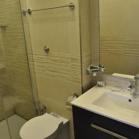 Flatinrome Trastevere Deluxe - Patio Рим