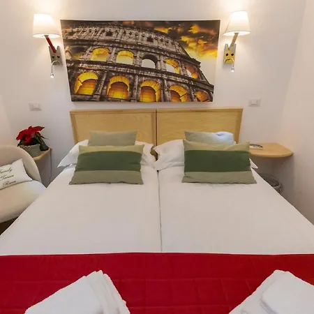 Flatinrome Trastevere Deluxe - Patio Рим