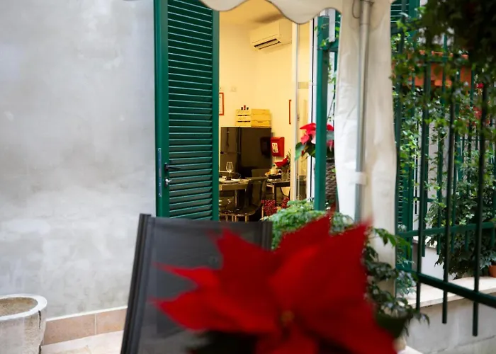 Flatinrome Trastevere Deluxe - Jacuzzi - Accetta Bonus Vacanze Hotel