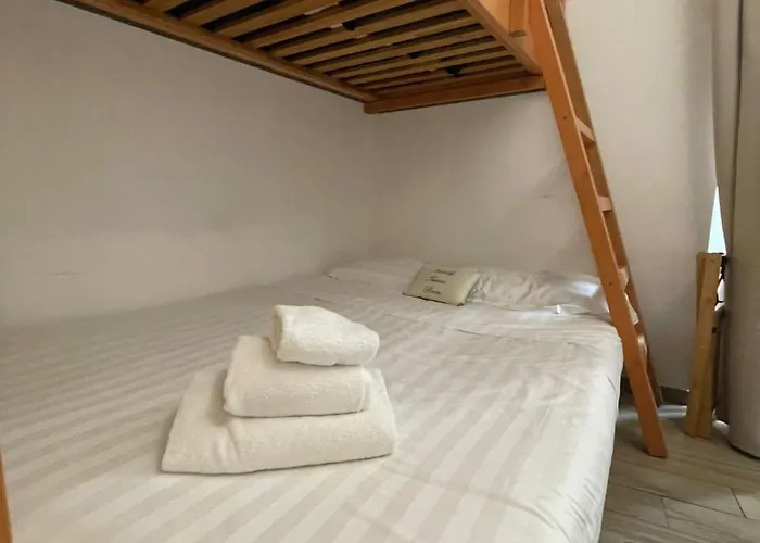 Flatinrome Trastevere Deluxe - Jacuzzi - Accetta Bonus Vacanze Roma