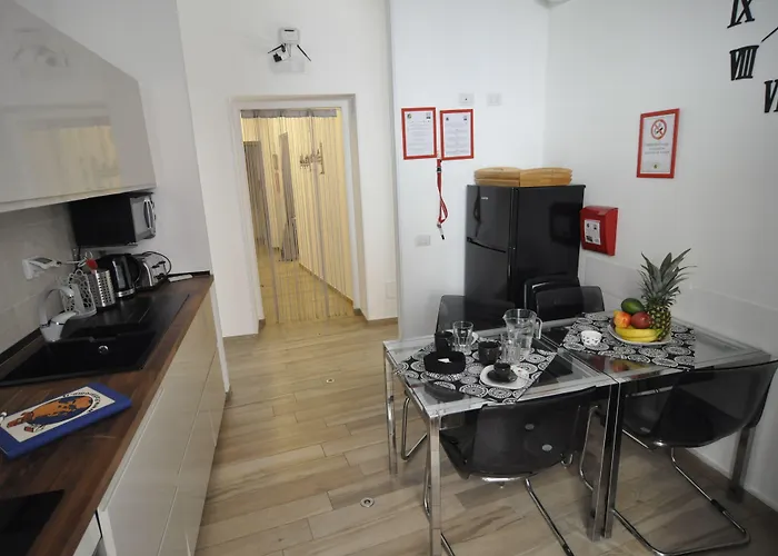 Flatinrome Trastevere Deluxe - Jacuzzi - Accetta Bonus Vacanze Hotel 3*