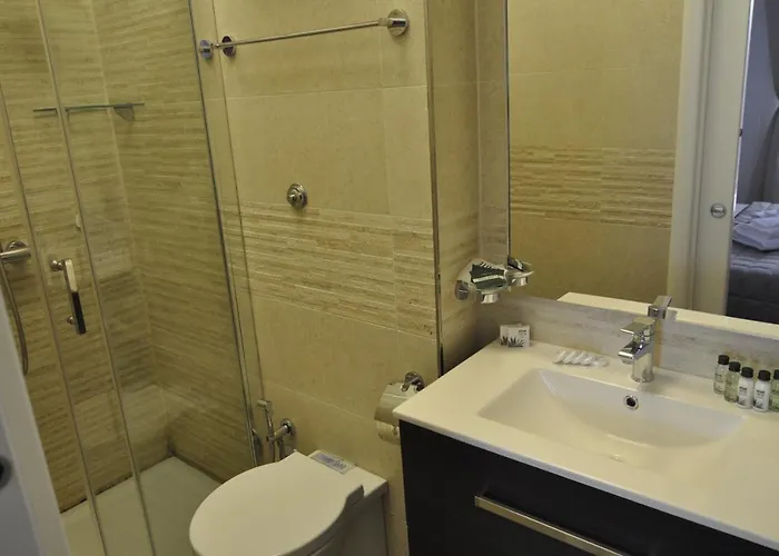 Flatinrome Trastevere Deluxe - Jacuzzi - Accetta Bonus Vacanze Roma